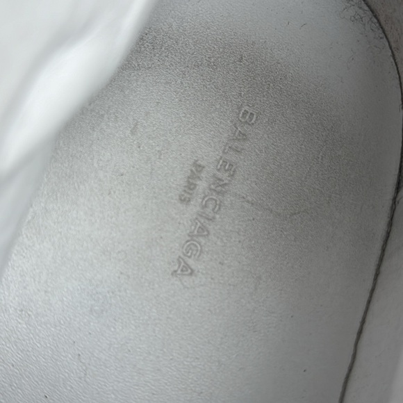 Balenciaga Arena trainers - Picture 8 of 8